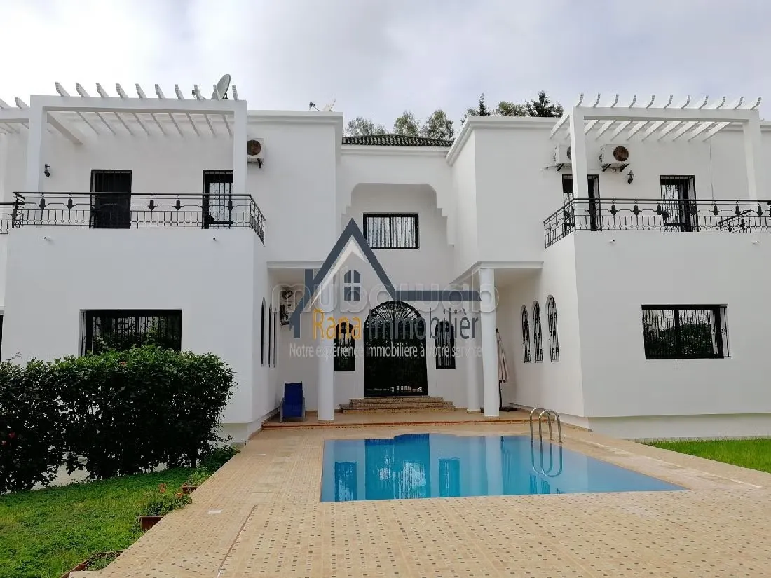 Villa à louer sur Souissi - الرباط