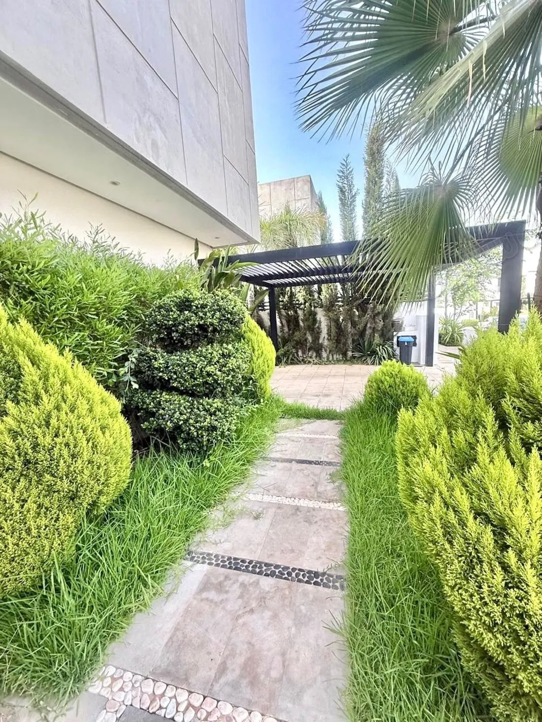 Élégante villa familiale à Bouskoura - بوسكورة
