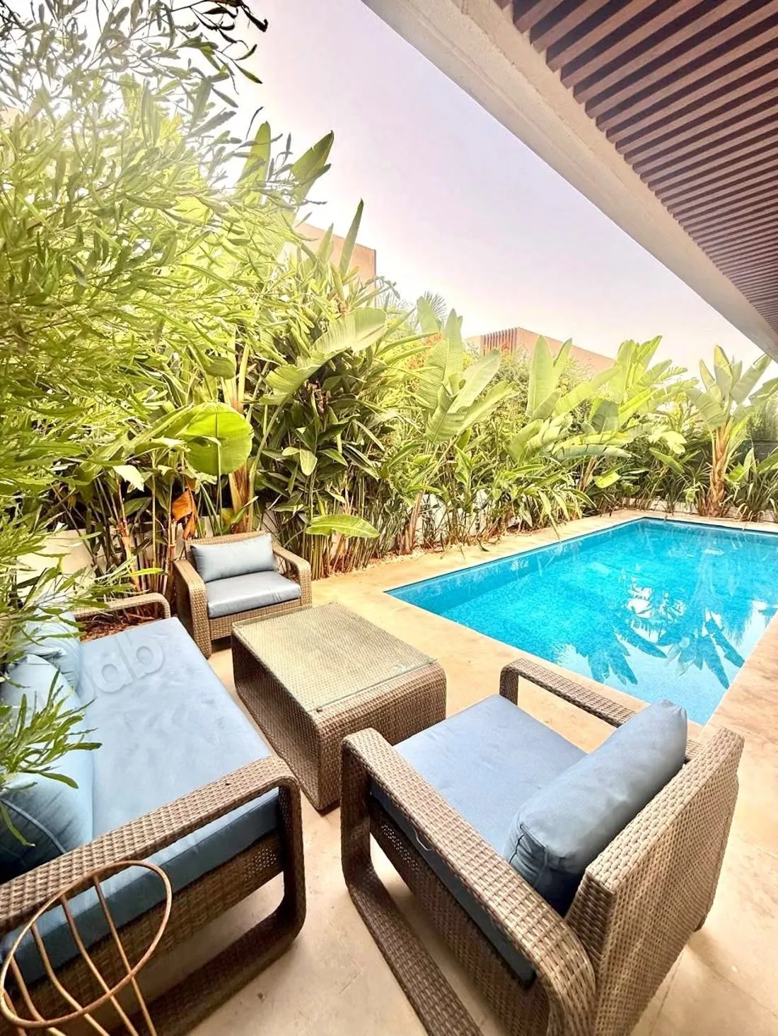 Élégante villa familiale à Bouskoura - بوسكورة (2)