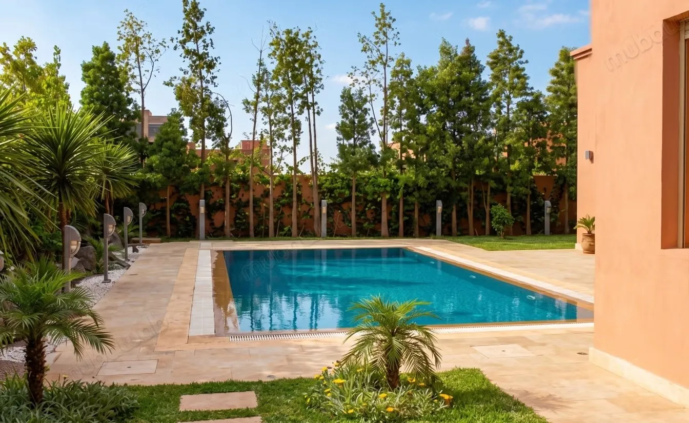 Belle Villa Vide ou semi meuiblée avec piscine à Chrifia - مراكش (2)