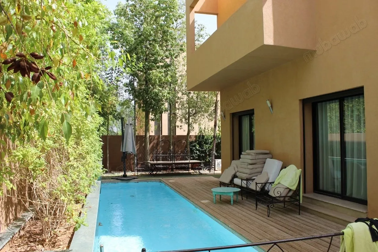 Belle villa a Louer dans domaine d'Amelkis - مراكش (2)