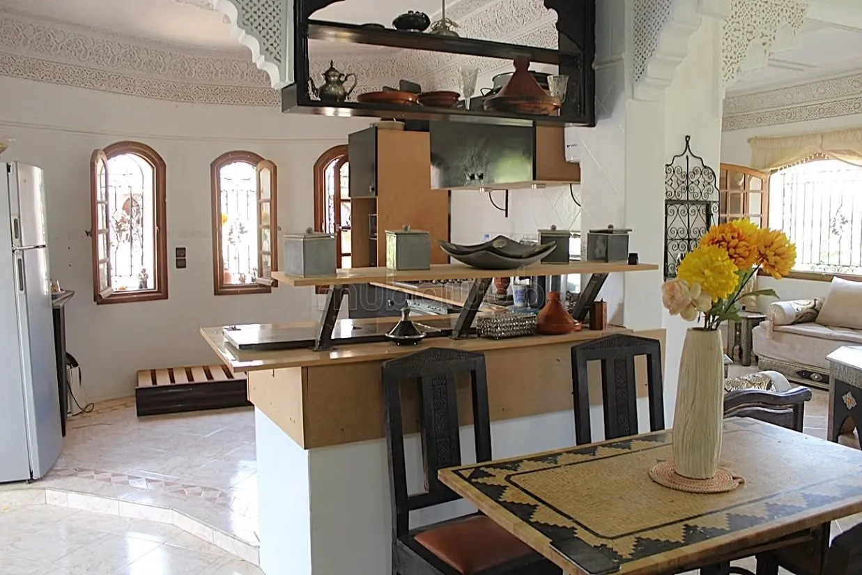 Etage de villa a Louer quartier Riad Salam - مراكش (2)