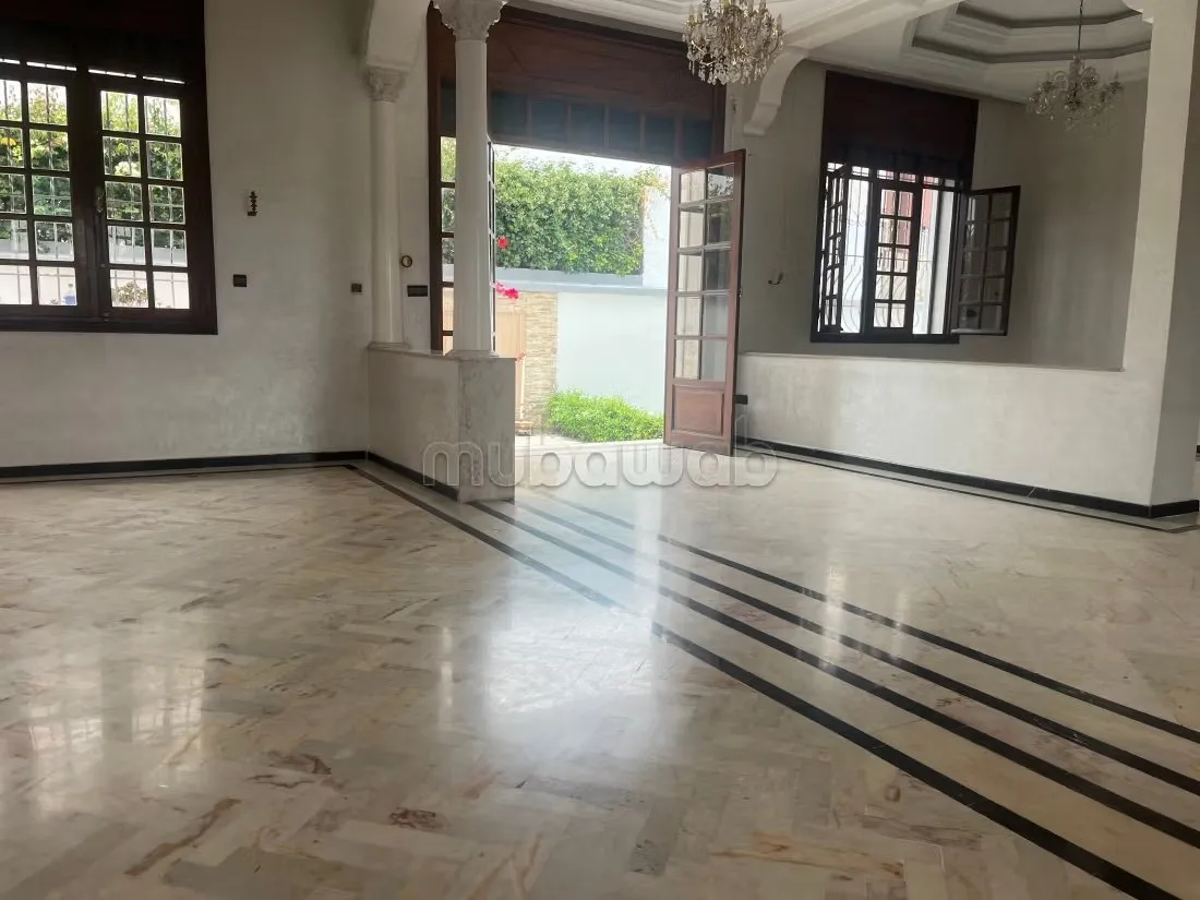 À 4 min du CFC, location d une Villa de 600 m2 quartier Laym... - الدار البيضاء