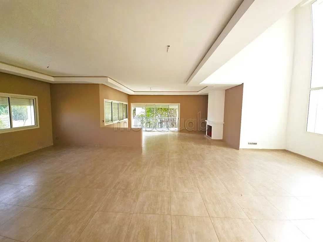 Très Belle Villa 4 Suites 
El Menzeh - El Menzeh (3)