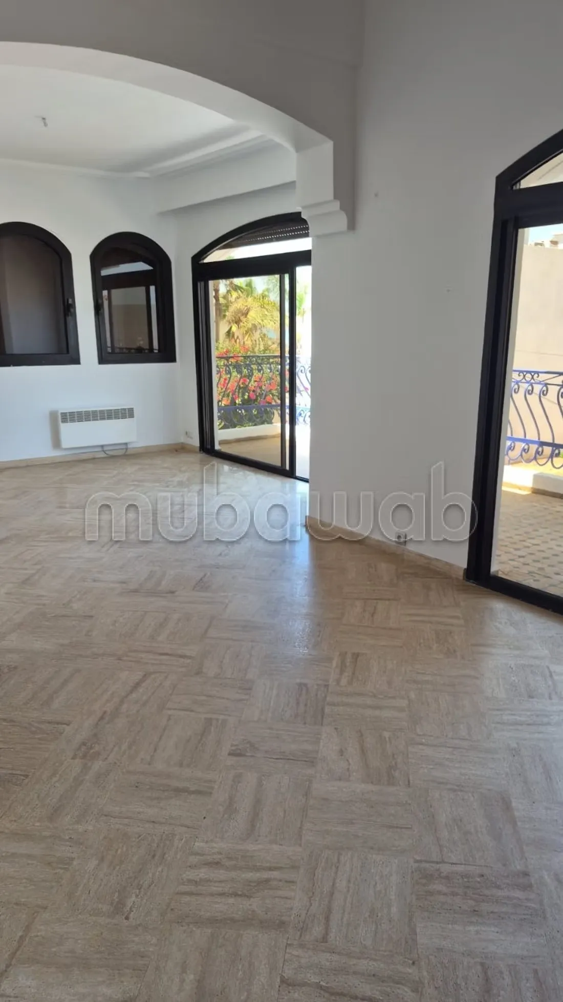 Location villa de haut standing en Hassan Centre Ville.
Surf... - الرباط (2)