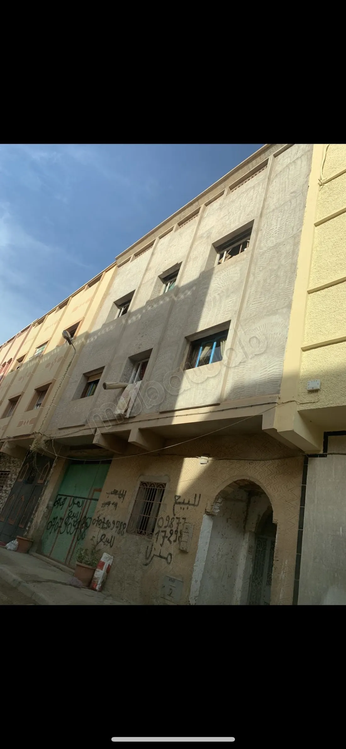 Maison à la vente à Al Aaroui. 
5 pièces - العروي