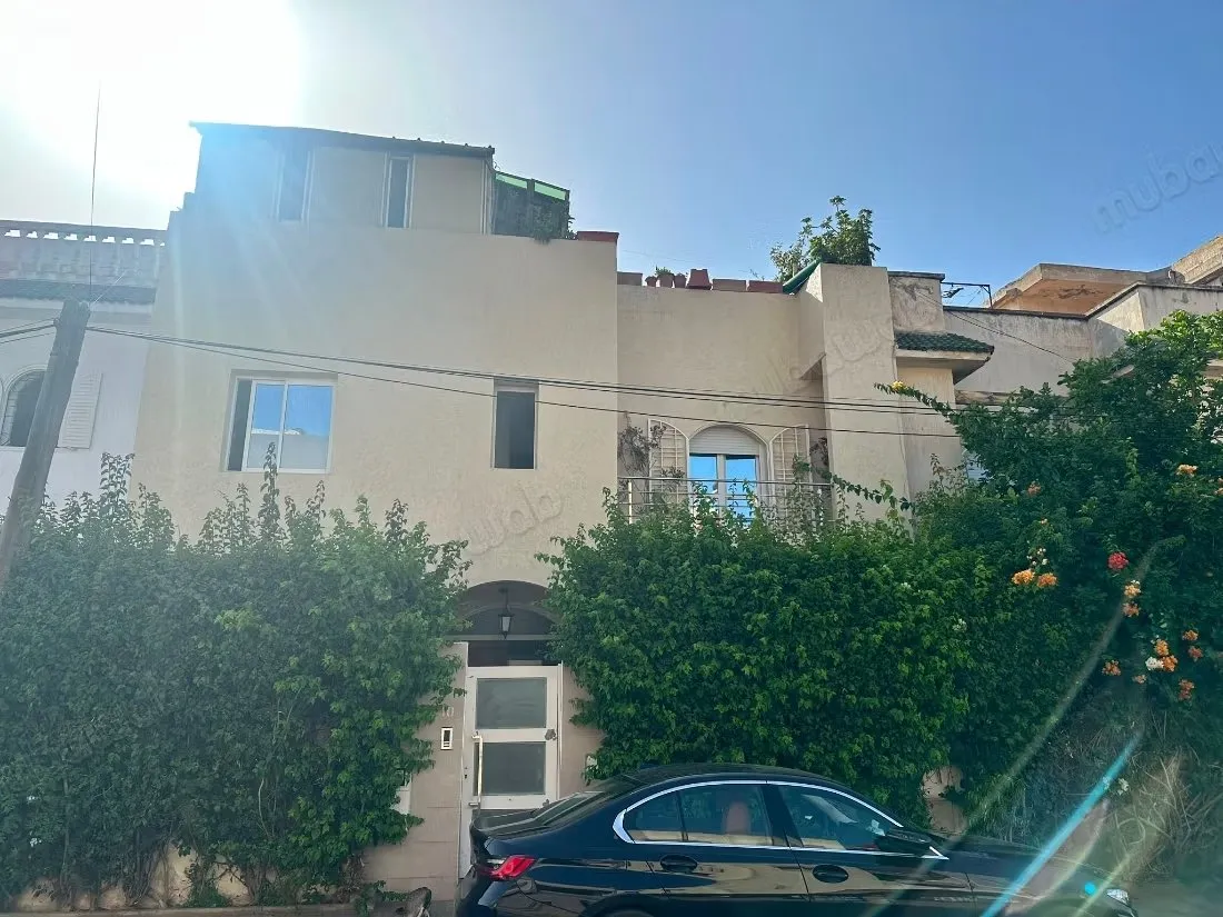 Maison calme dans impasse et trop bien ensoleillée - تمارة
