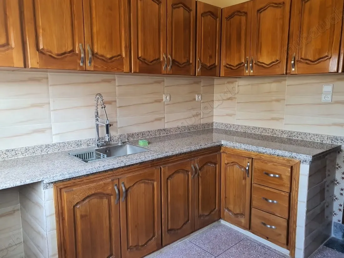 Maison a vendre et garages - الخميسات