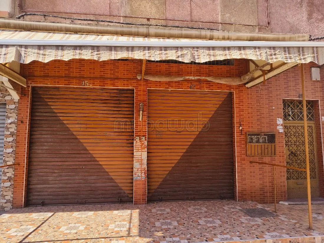 Immeuble de 4 étages 2 grand Magazins - الدار البيضاء (3)