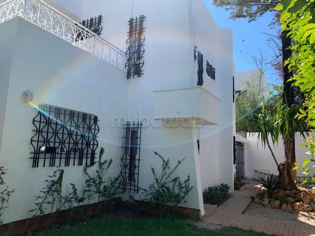Villa de 370 m2 à vendre à Hamria Meknes - مكناس (3)