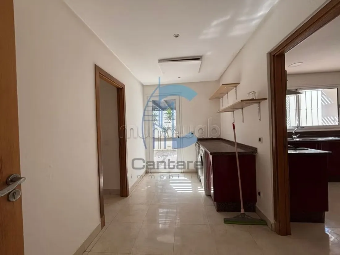 À la vente – Villa haut standing à Dar Bouazza - دار بوعزة (2)