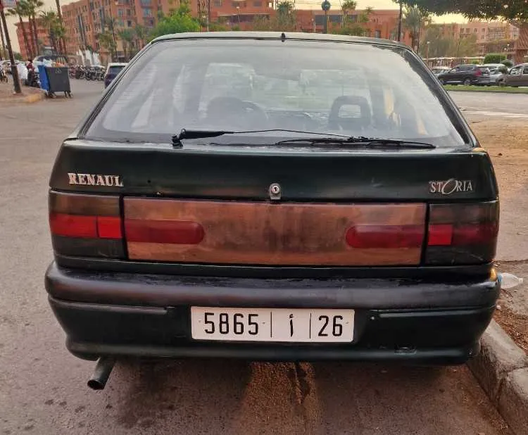 Renault 19 mazot 2 porte  7 chv  modele 89 dewana - مراكش (2)