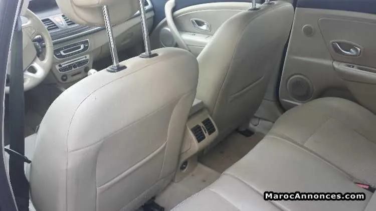 Renault megane 3 - الدار البيضاء (3)