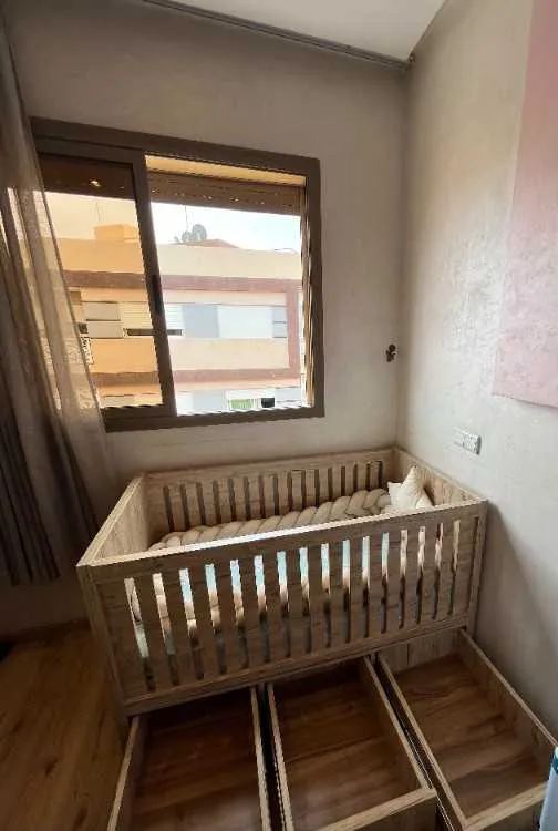 Lit bÉbÉ premium bois - مراكش (2)