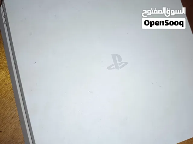 PS4 Slim Blanche 500GB + 2 Manettes  – Online, Non Flashée - طنجة