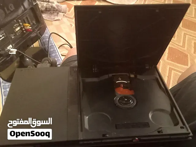بلايستيشن 2 slim للبيع معى يد التحكم من bigben و معى فلاش و مكان تشغيل CD جديد ولم يستعمل ولا مرة - مكناس