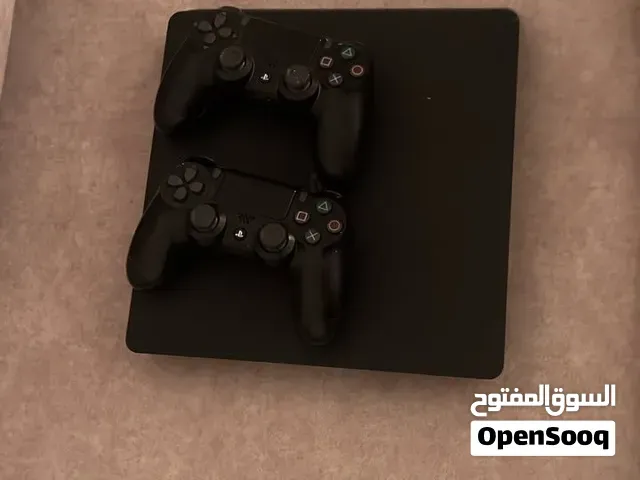 PS4 à vendre en bon état AVEC : - Spider-man 1 et FIFA 19 - تمارة