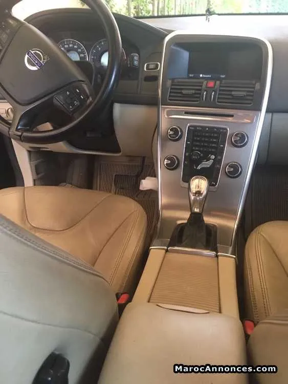 Volvo xc60 automatique - الدار البيضاء