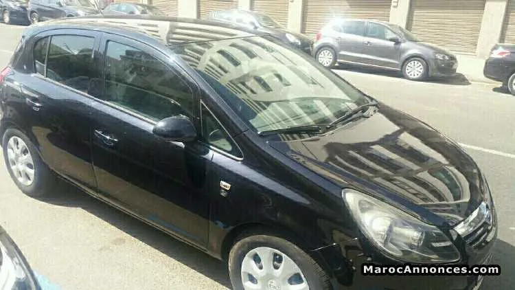 Opel corsa - الدار البيضاء