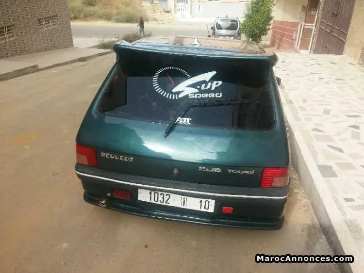 Peugeot 205 - فاس