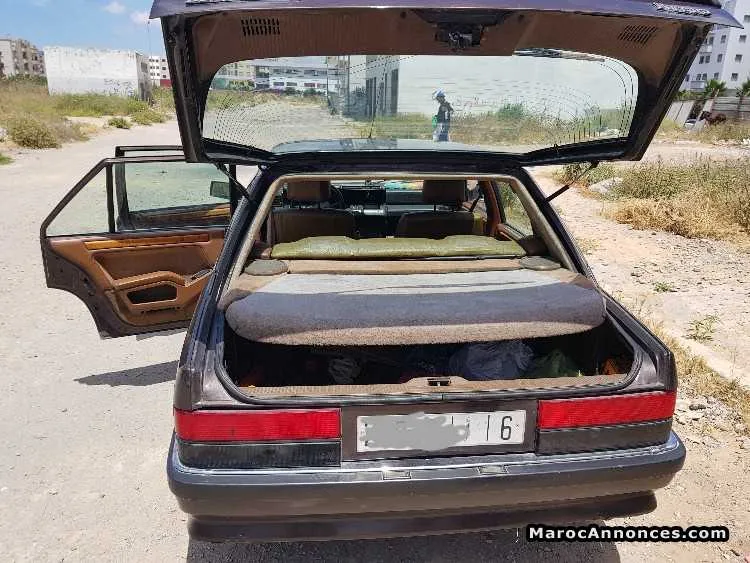 Renault r25 - الدار البيضاء (2)