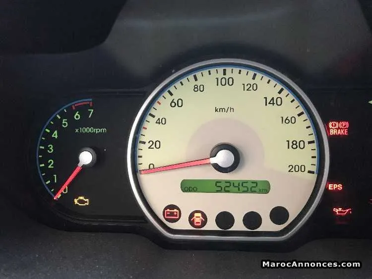 Hyundai i10 essence comme neuf 53 000 km -2010 - الدار البيضاء (3)