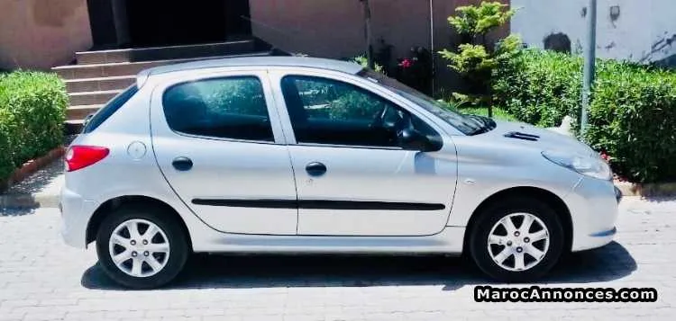 Belle 206 plus premier main - أسفي