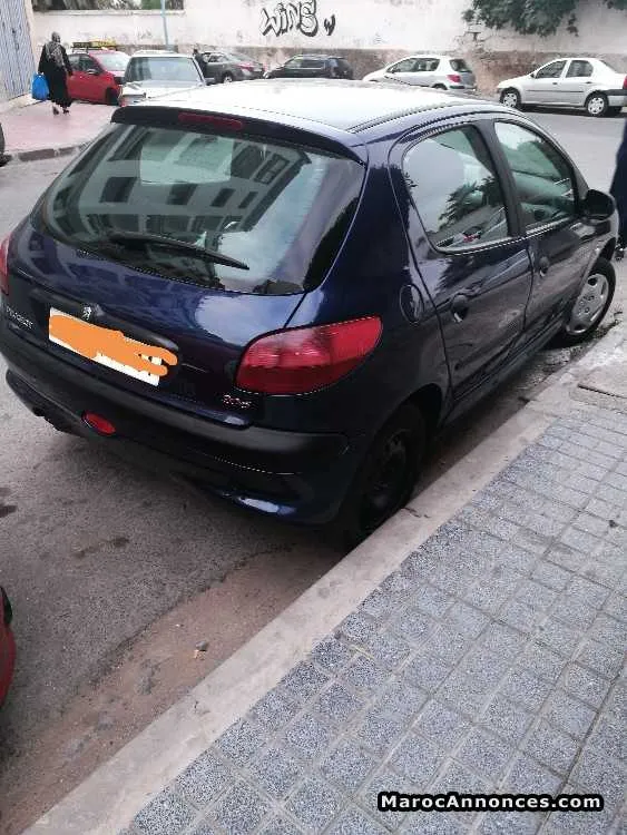 "peugeot 206" - الدار البيضاء