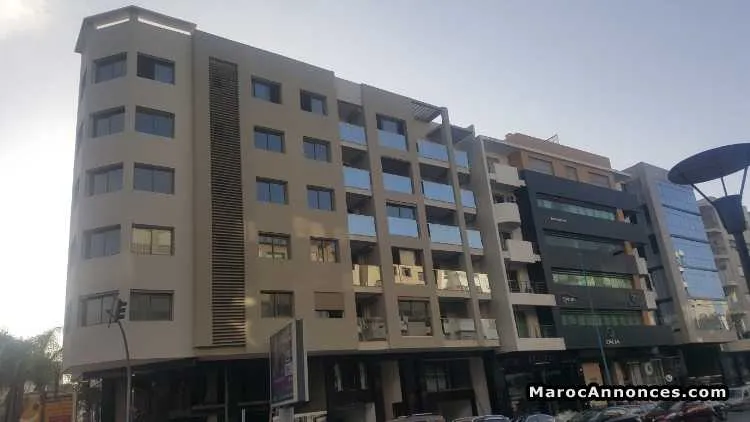 Appartement à vendre sur bd massira - الدار البيضاء
