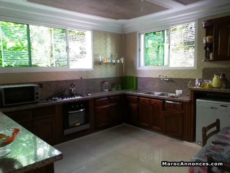 Villa de  280m² a kenitra - القنيطرة (3)