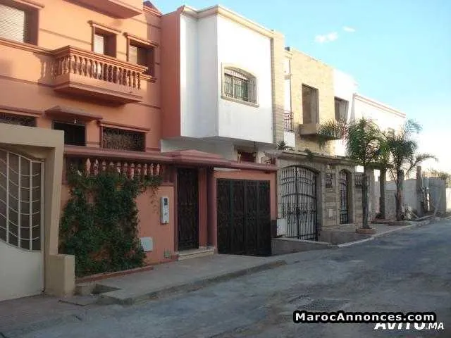 Vente un terrain de 201 m2 pour villa a'  islane - الدار البيضاء (3)