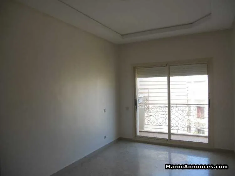 Appartement en location  a bourgogne - الدار البيضاء (3)