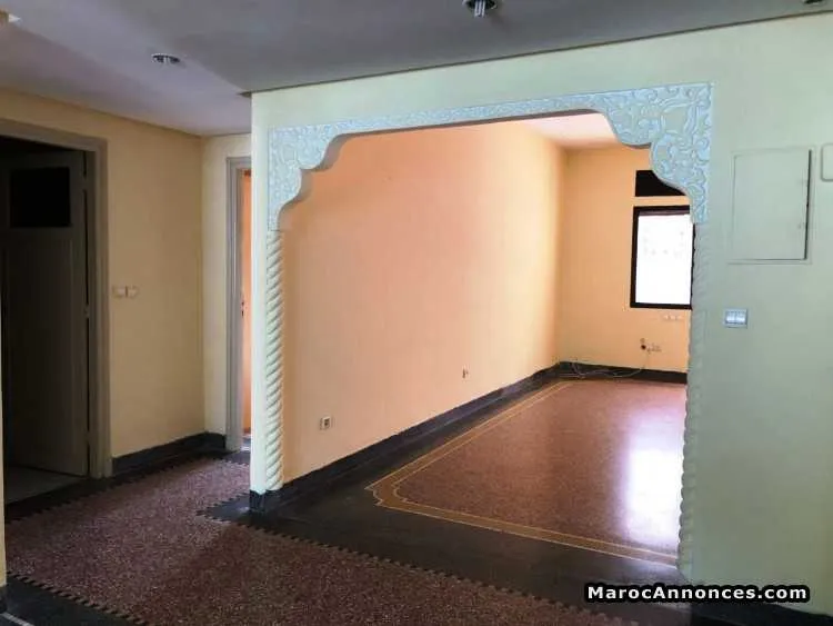 Location appartement avec terrasse à hassan - الرباط (2)