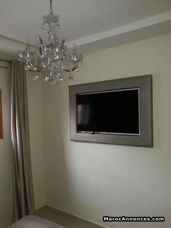 Appartement neuf meublé avec piscine couverte - مراكش (3)