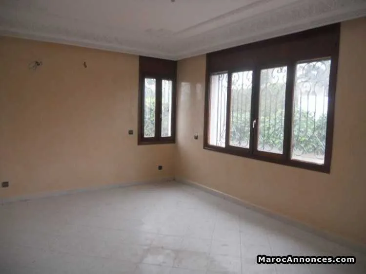 Villa en location à ain diab ii - الدار البيضاء (2)