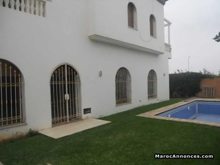 Villa en location à ain diab casa - الدار البيضاء