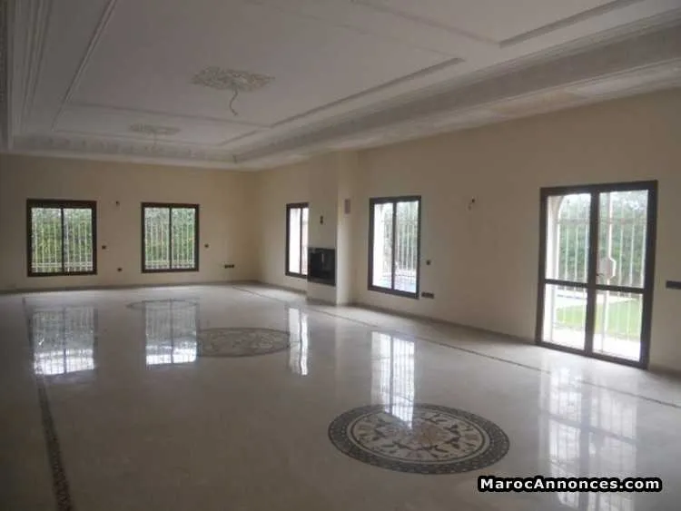 Villa en location à ain diab casa - الدار البيضاء (2)