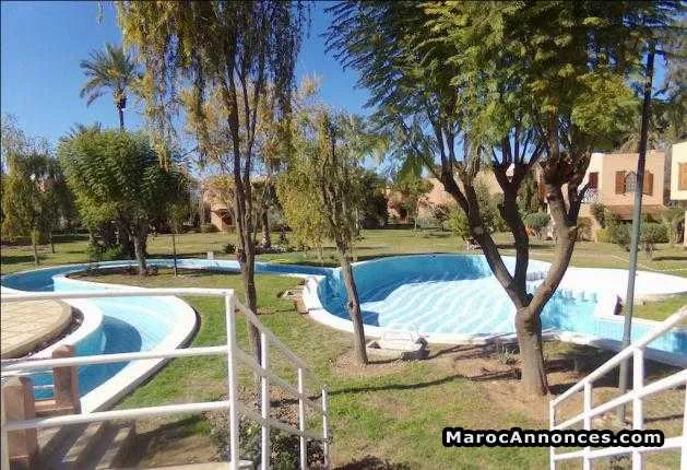 Villa semi-meublé à la palmeraie - مراكش