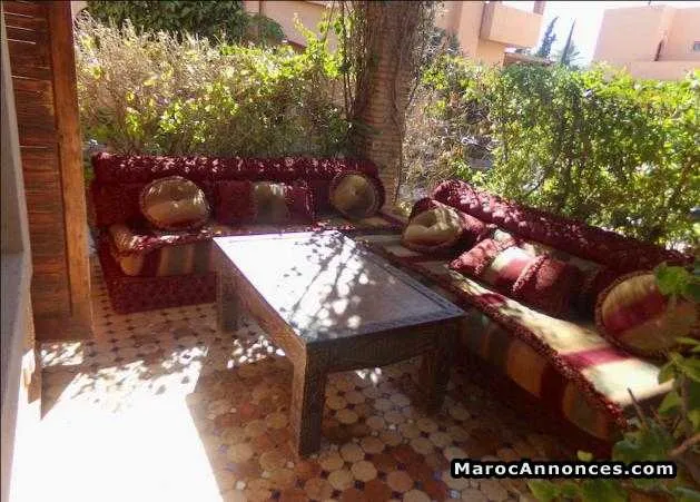 Villa semi-meublé à la palmeraie - مراكش (2)