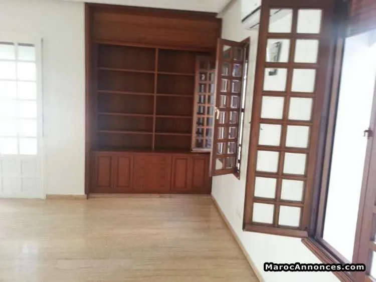 Location villa avec piscine californie - الدار البيضاء (2)