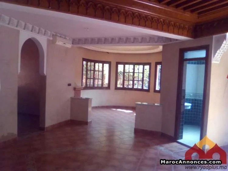 Villa à louer - مراكش