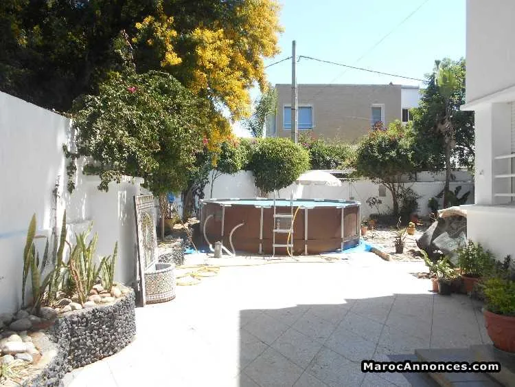 Belle villa en location à rabat haut d'agdal - الرباط
