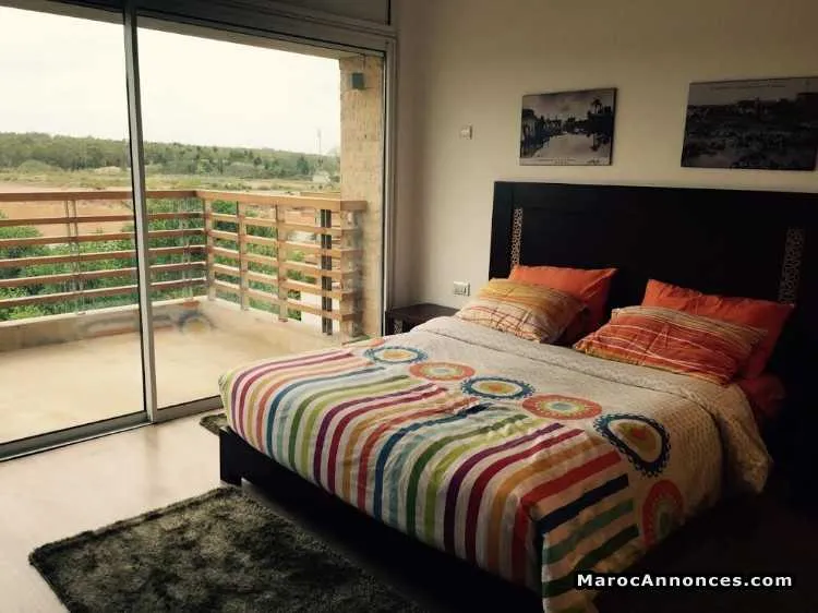 Villa de 320 m² à bouskoura - الدار البيضاء (2)
