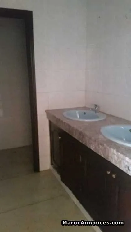 Villa bureau en location - الرباط (2)