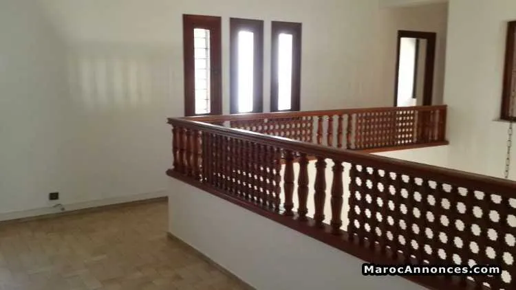 villa en location - الرباط