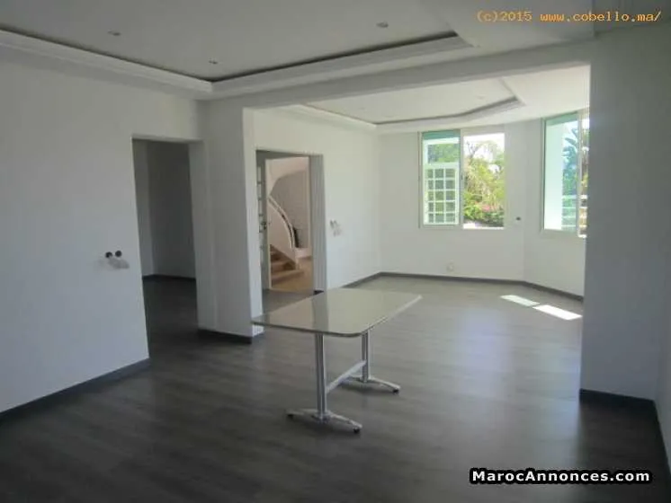Villa en location à rabat souissi - الرباط (3)