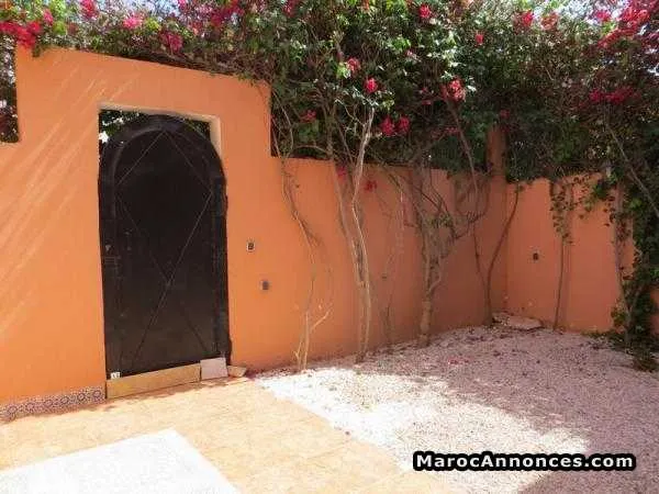 Villa vide au centre ville - lv240 - أكادير (2)