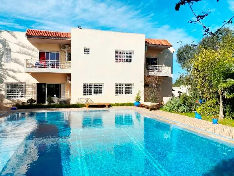 villa avec piscine à la plage de Skhirat,Témara - الرباط