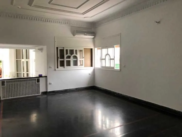 A louer villa avec chauffage central à Hassan - الرباط (3)