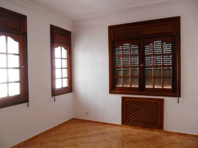 Villa avec chauffage et piscine a Hay Riad - الرباط (3)